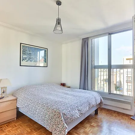 Nice 19th Arrondissement !! !! Apartment